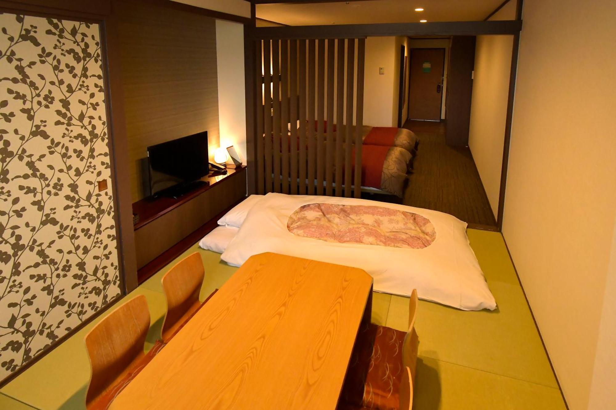 Hotel Kanronomori Нісеко Екстер'єр фото
